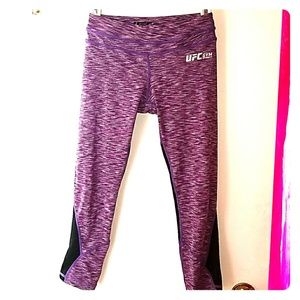 EUC UFC GYM Workout Capris Pants